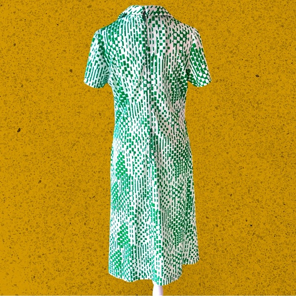 VTG 70s Mod Green & White Abstract Pattern Dress & Button Front Cardigan Set | S - Picture 7 of 16